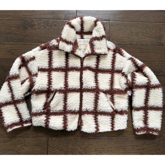 Promesa Jackets & Blazers - PROMESA Plaid Teddy Jacket Size S Soft Girl